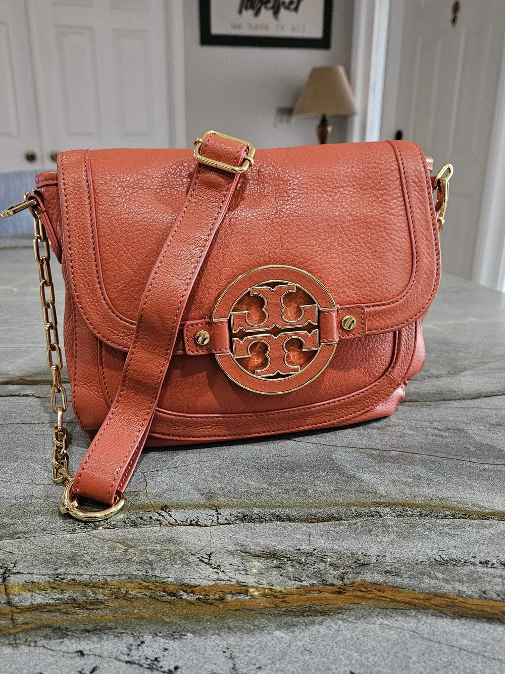 Tory Burch Amanda Logo Clutch Crossbody Coral Pebbled Leather Gold Chain